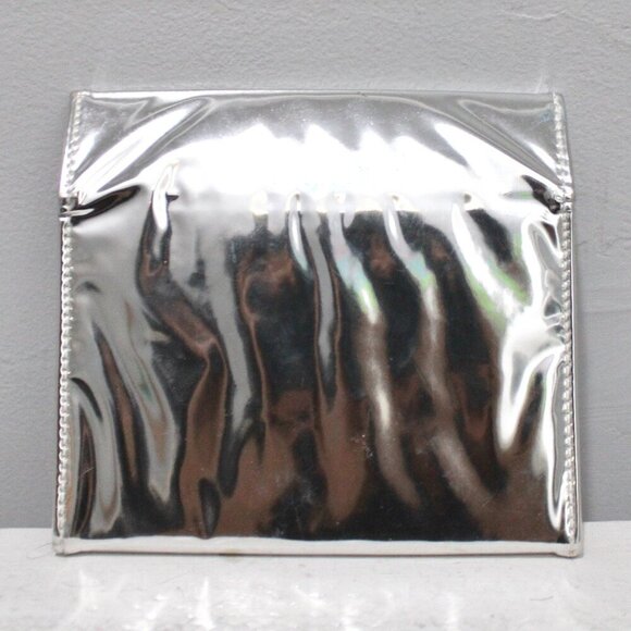 Marc Jacobs Metallic Silver Foldable Cosmetic Bag - Picture 2 of 5